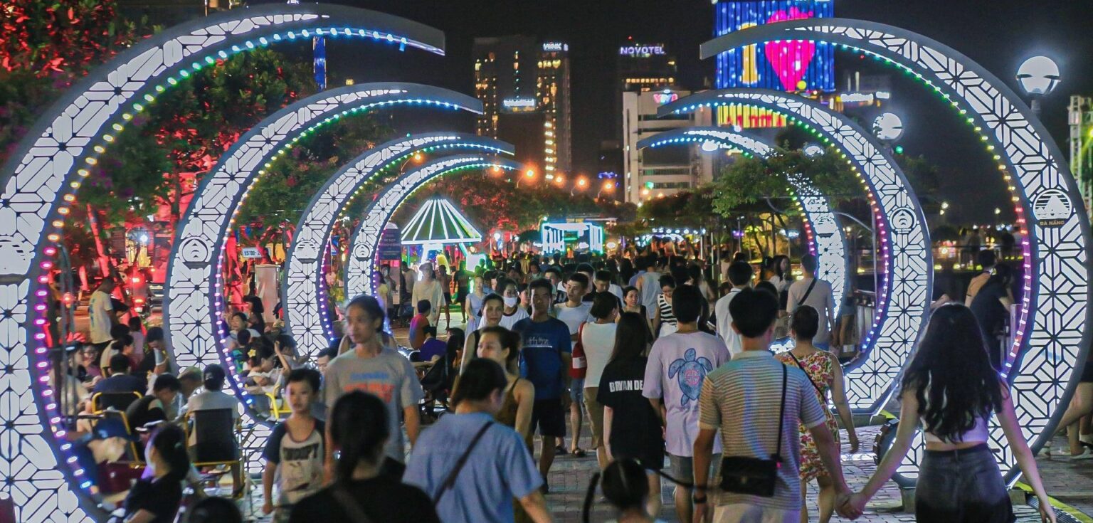 Da Nang Nightlife: The Ultimate Guide to the City After Dark Da Nang Nightlife: The Ultimate Guide to the City After Dark